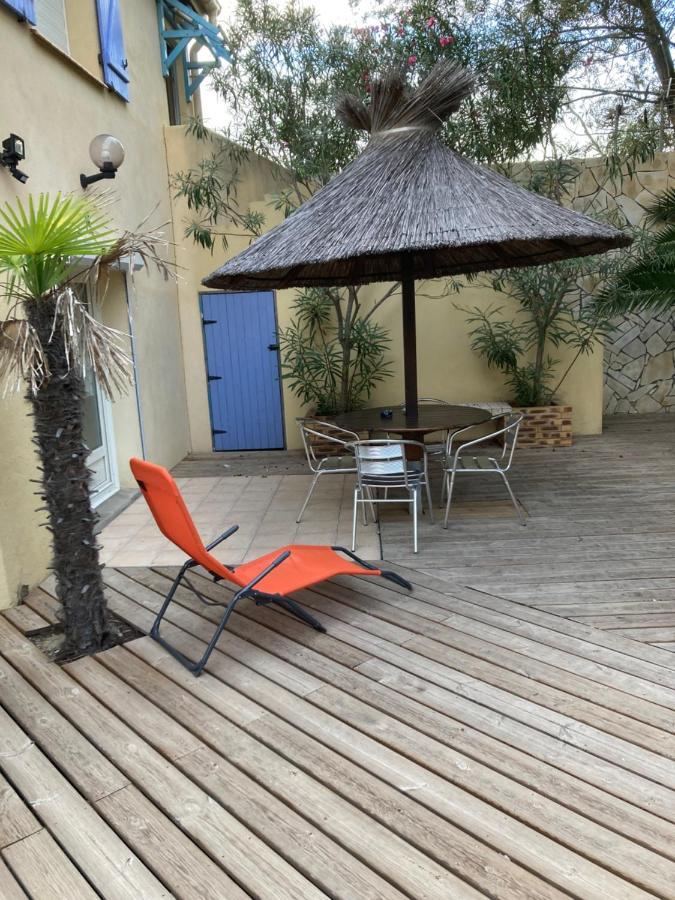 Le Robinson Bed & Breakfast Marseillan  Exterior photo